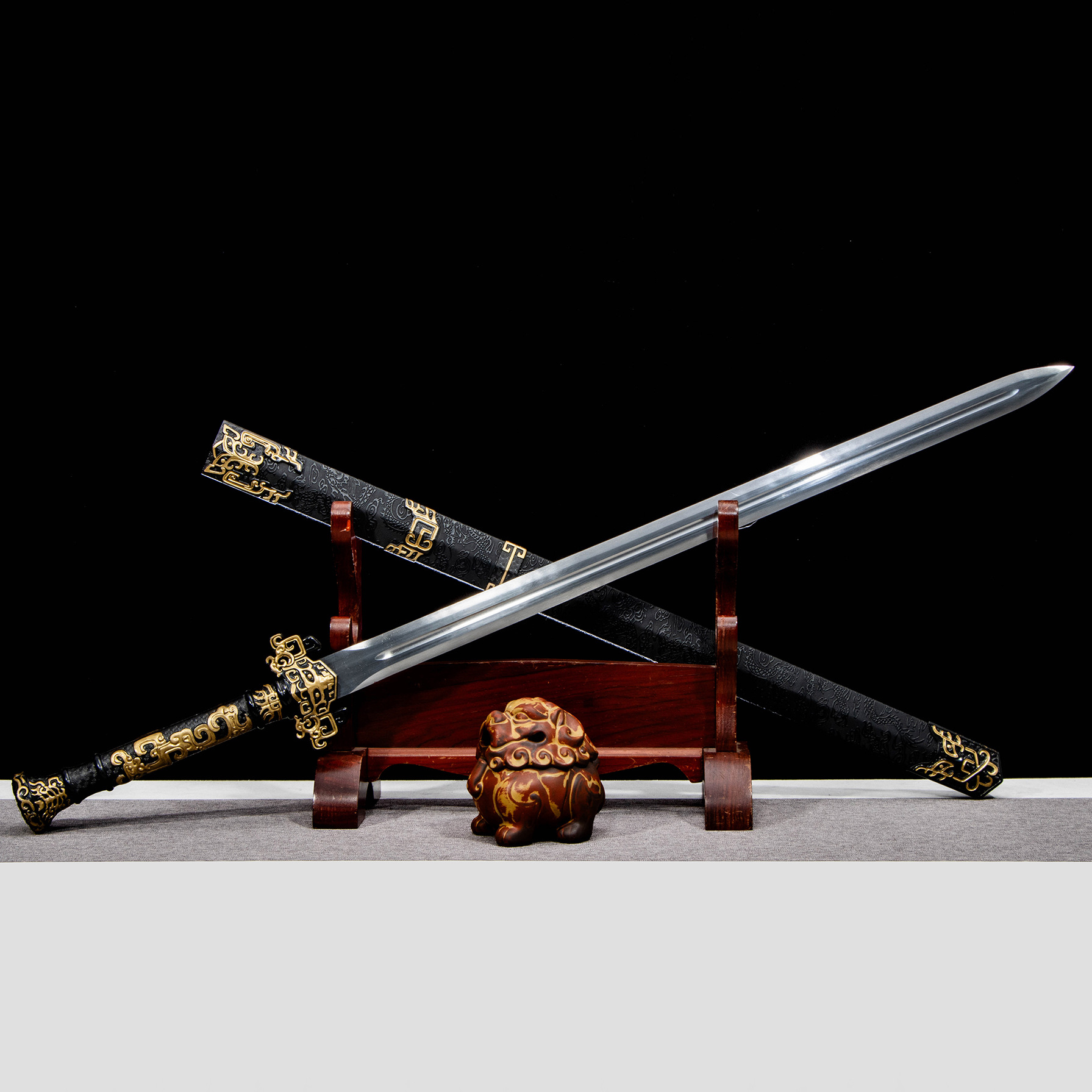 龙泉市刀剑高锰钢防身冷兵器影视