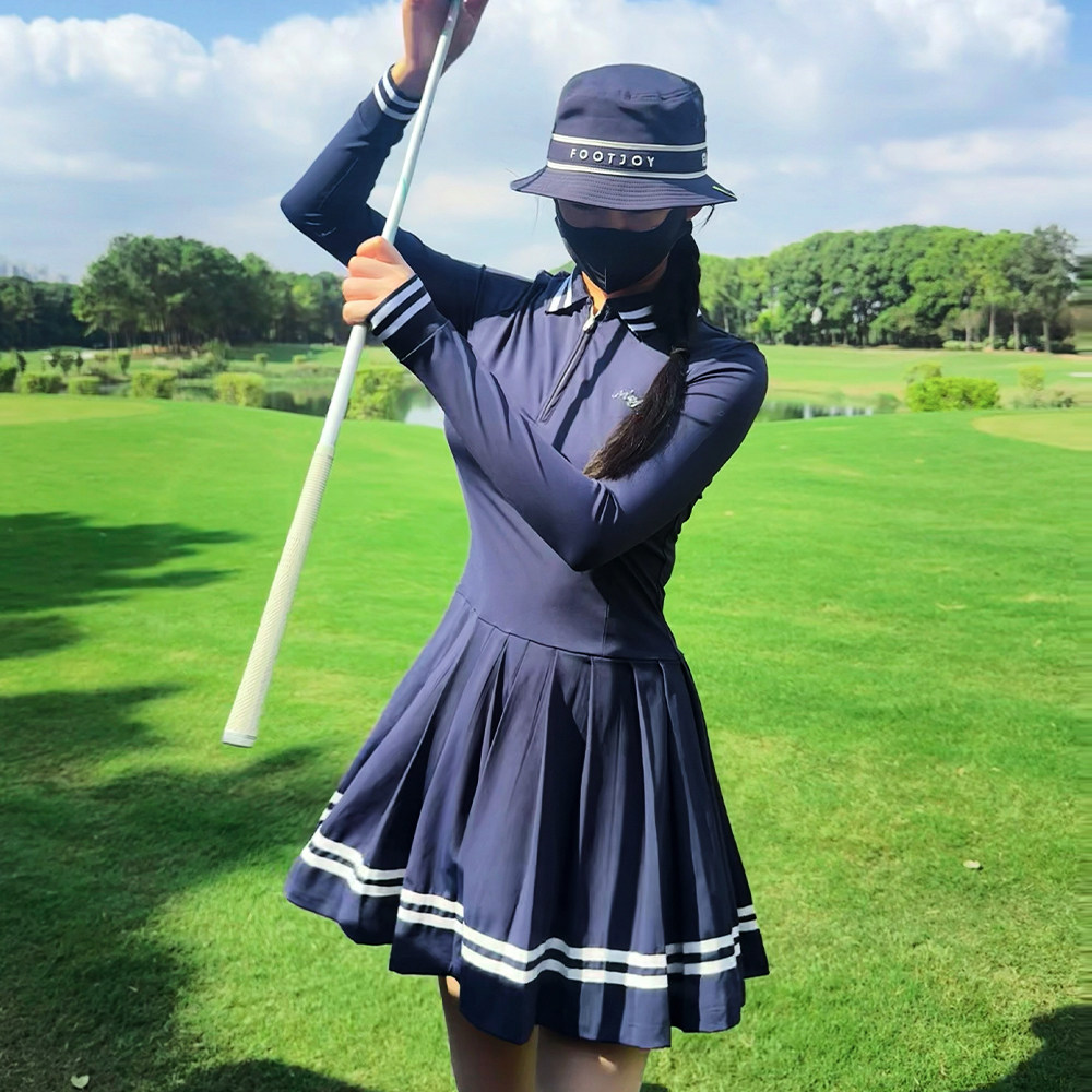 Niefle高尔夫连衣裙宝蓝色Polo领