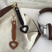 新款 眼镜挂件爱心挂件夏季 挂包神器防丢挂扣防晒帽子收纳眼镜百搭