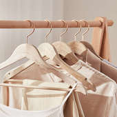 香樟实木衣架家用驱虫防蛀衣撑女士西装 宽肩加厚加宽无痕晾衣架