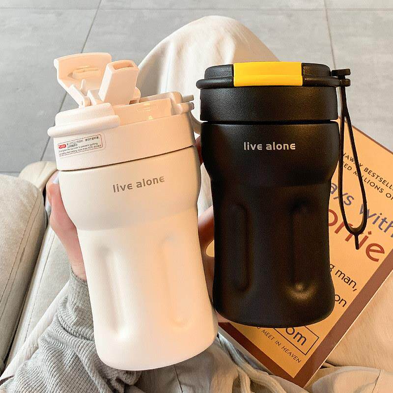 简约保温水杯带吸管男女2025新款学生情侣咖啡杯可携式外带随行杯