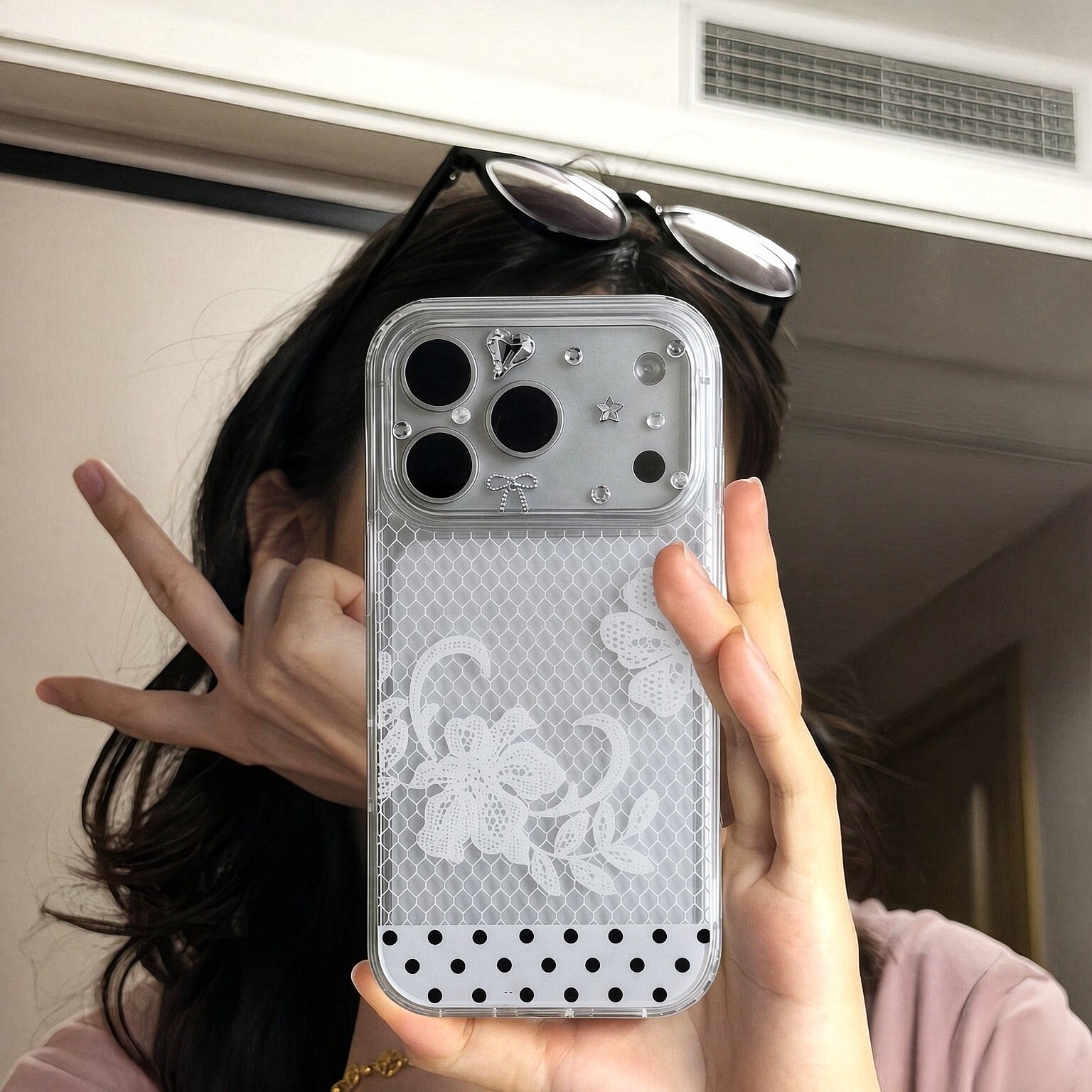 爆闪！苹果18镜头保护贴钻石简约创意适用于iphone18/17pro镜头贴promax爆闪钻石diy镜头膜创意2026新款