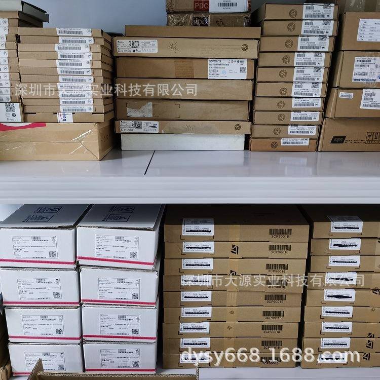 9DB833AGILF时钟缓冲器芯片振荡器ICTSSOP-48