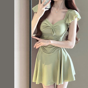 遮肉度假泡温泉运动泳装 小飞袖 甜美保守显瘦修身 新款 连体泳衣春季