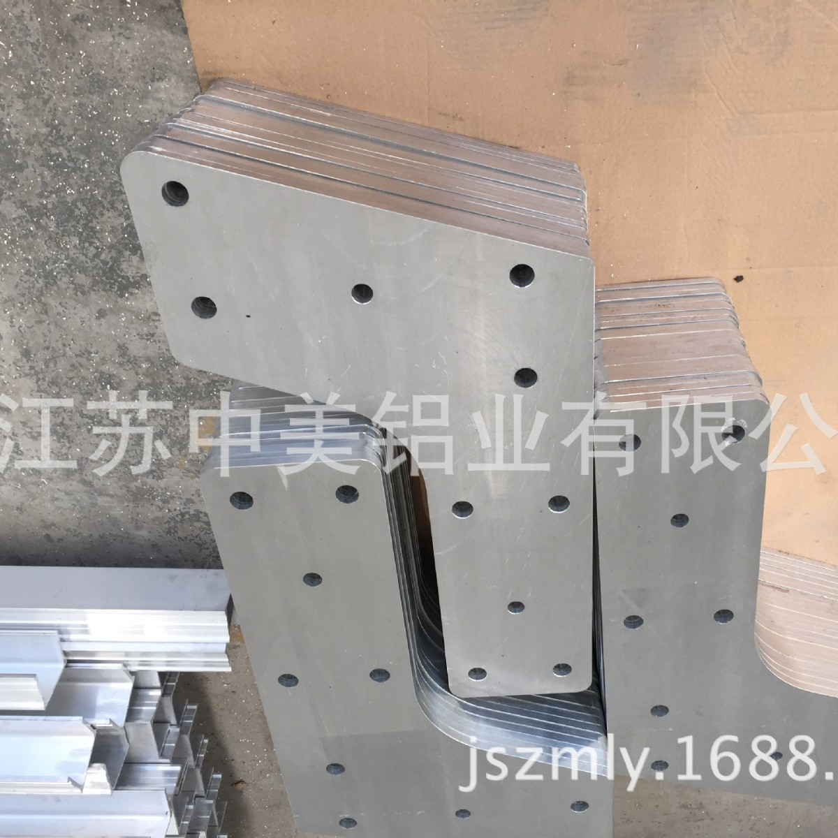铝零件加工铝件加工数控车铝件加工CNC铝件加工铝板机加工