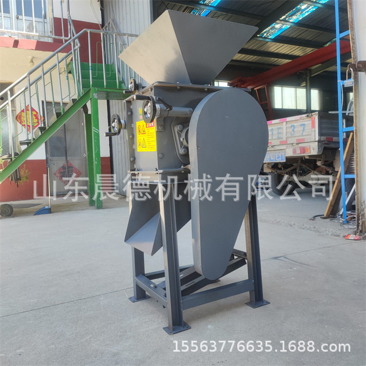 五谷杂粮对辊挤扁机 酒厂高粱破碎粮油店大豆豆扁机