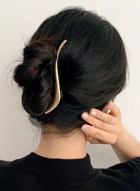 Fashion Elegant Gold Color S-shaped Metal Hairpins Hair Cla