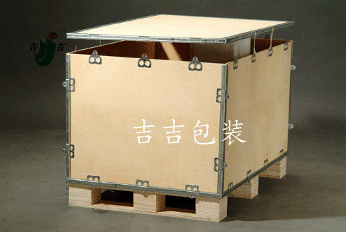 供应各种规格的钢带箱、钢边箱胶合板木箱免熏蒸木箱等