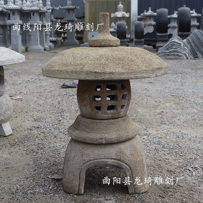 日式仿古青石庭院落地石灯笼