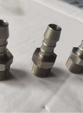 jahn管接头 货号：838741300000；型号：SAG9/R3/8-KEG-V2A;库存3