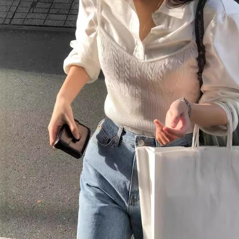 2025春季叠穿新款针织背心女领高腰短款内搭小吊带外穿上衣修身型