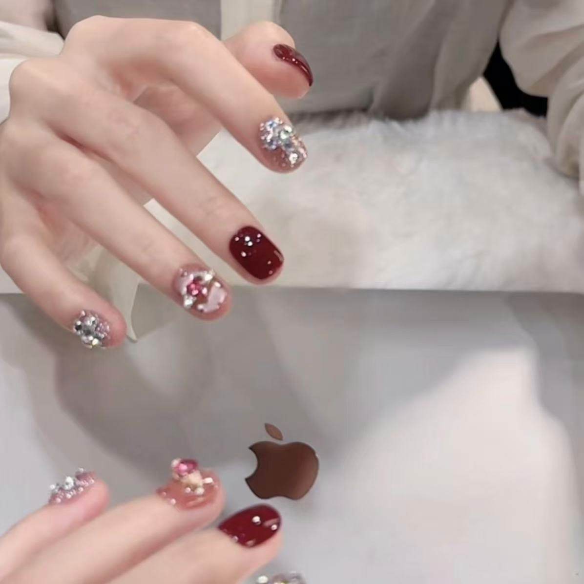 【新年礼盒】冬天美甲美甲戴小戴喵美甲设计师纯手工穿戴甲10片,彩妆/香水/美妆工具,穿戴甲/甲片,淘宝优惠券,粉丝福利购,淘宝优惠卷