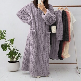 2025新款冬加绒珊瑚绒睡衣长款保暖家居服宽松加厚保暖睡袍女款