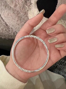 中国风卷草纹金箍手镯年