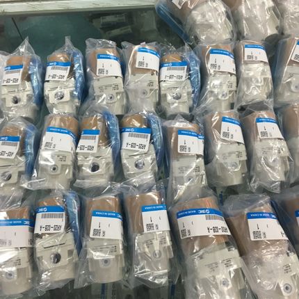 全新调压阀 AR20-02B-A  AR30-03B-A AR20-02BG-A 现货