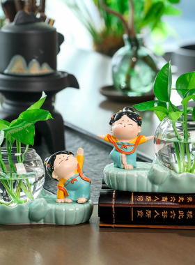 可爱唐仕女创意玻璃花瓶水养绿萝客厅飘窗办公室工位桌面装饰摆件