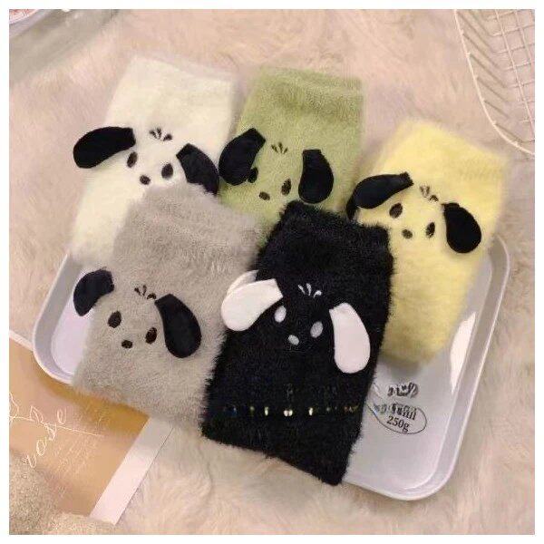 水貂绒防臭袜子女冬季保暖毛绒地板卡通小狗狗加厚珊瑚绒月子袜T