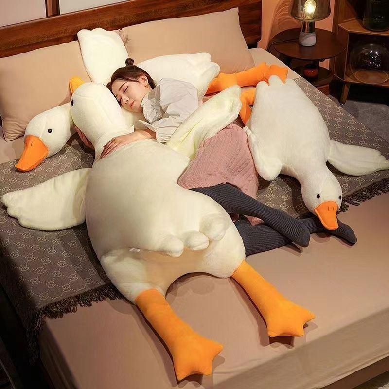 大白鹅抱枕大鹅排气趴睡枕玩偶毛