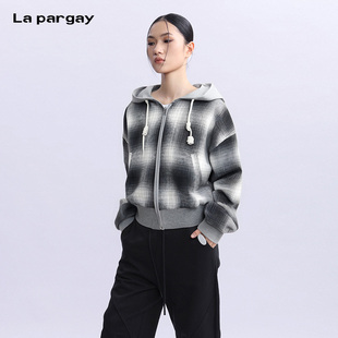 新款 绵羊毛外套2025冬季 纳帕佳连帽长袖 女士设计感上衣 Pargay