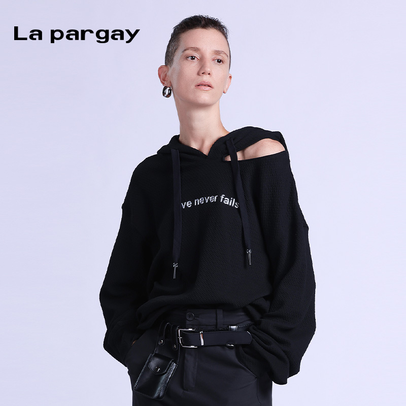 lapargay露肩连帽长袖卫衣