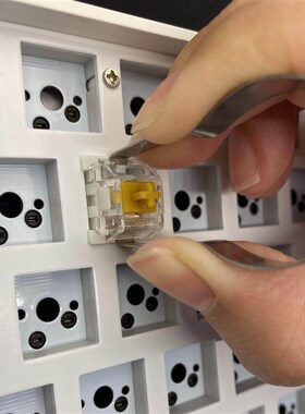 极速狼派透明底座CIY68热插拔套件蓝牙5.0无线2.4GU双模机械键盘D