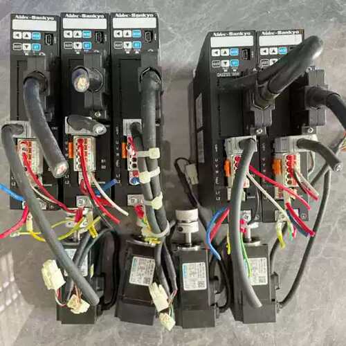 议价伺服驱动器.DA2Z121/3台DA2Z122/2台 电