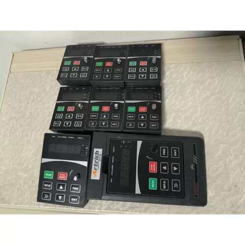 议价变频器面板，VM1000;变频面板，实物拍摄，试机