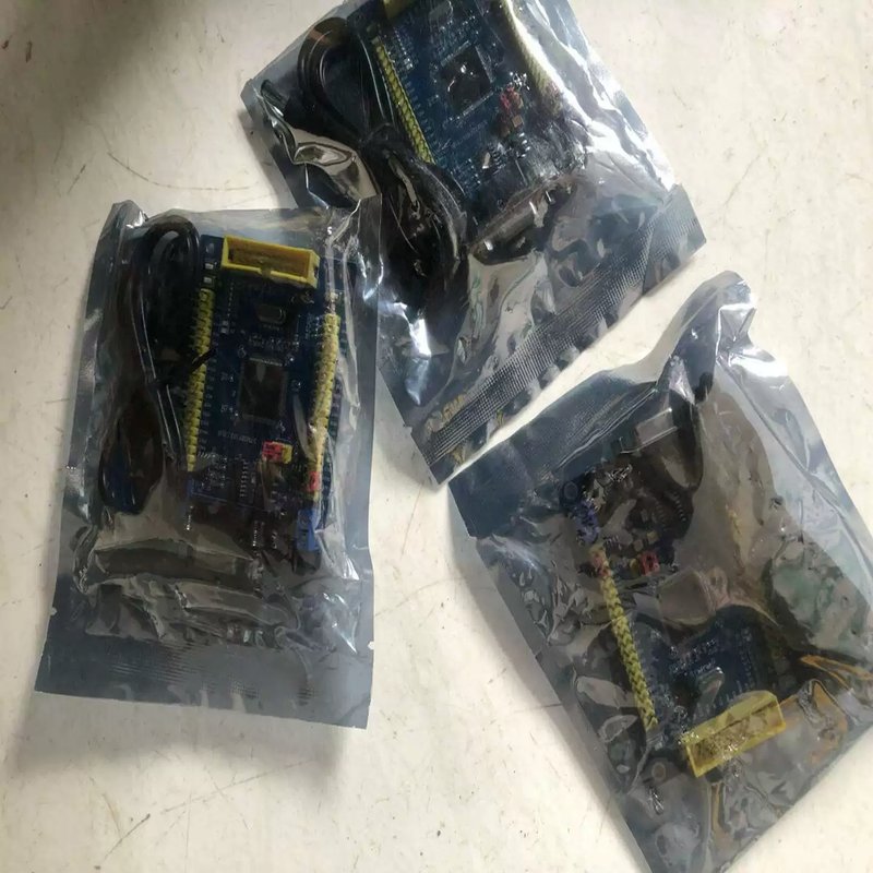 议价STM32F103工控板 三张 单价图片