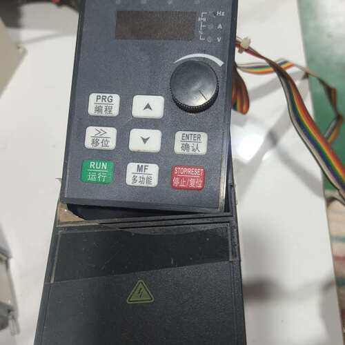 议价变频器TVFN9-1R5G3，1.5KW，380V三相，