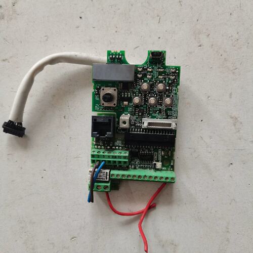 议价E74MA15A变频器E74011KW15KW主板B