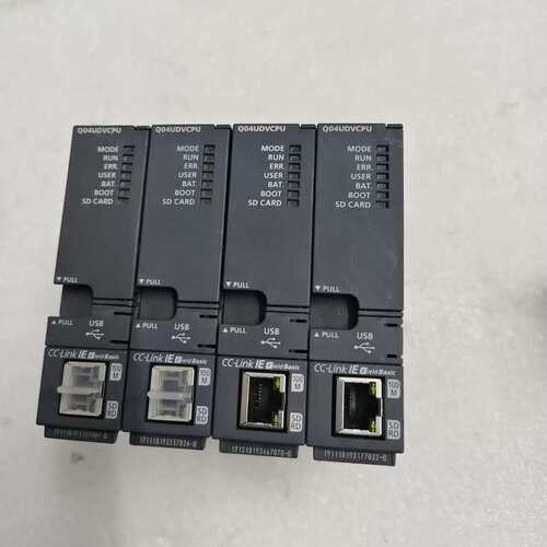 议价Q04UDVCPU，，实物拍摄，成色如图，功能包