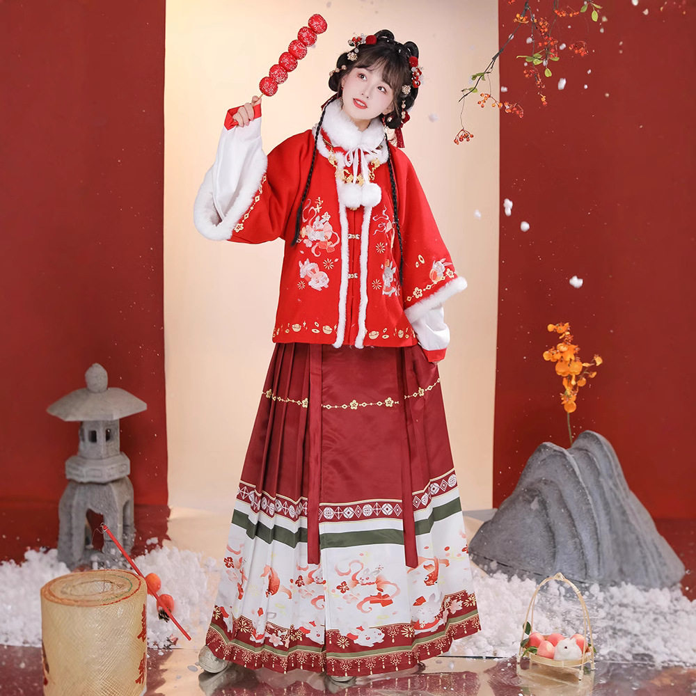 成人国风明制汉服女古装对襟马面裙日常款加绒加厚改良秋冬季套装,女装/女士精品,汉服套装,淘宝优惠券,粉丝福利购,淘宝优惠卷