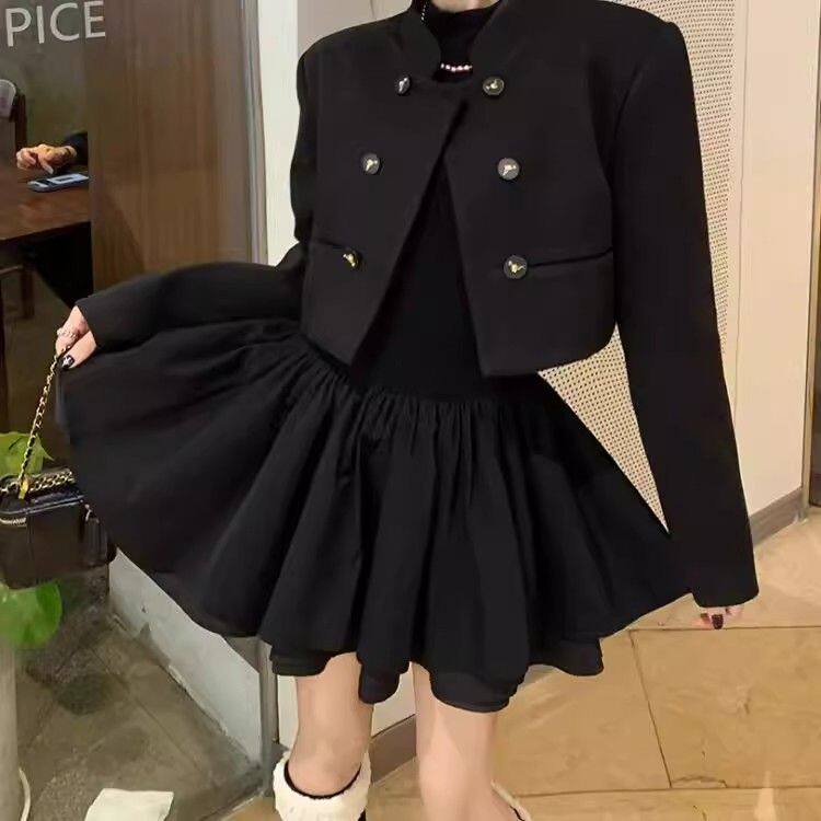 辣妹小香风纯欲黑色连衣裙子女秋冬季新款法式气质绝美穿搭高级感