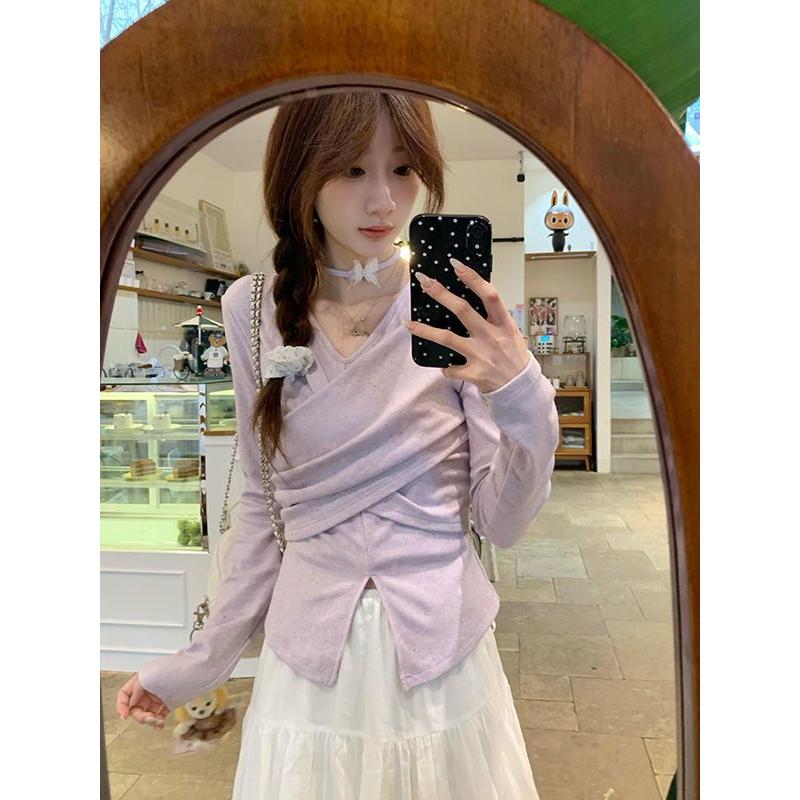 法式温柔风不规则设计感v领上衣打底衫女学生+高腰显瘦a字半身裙