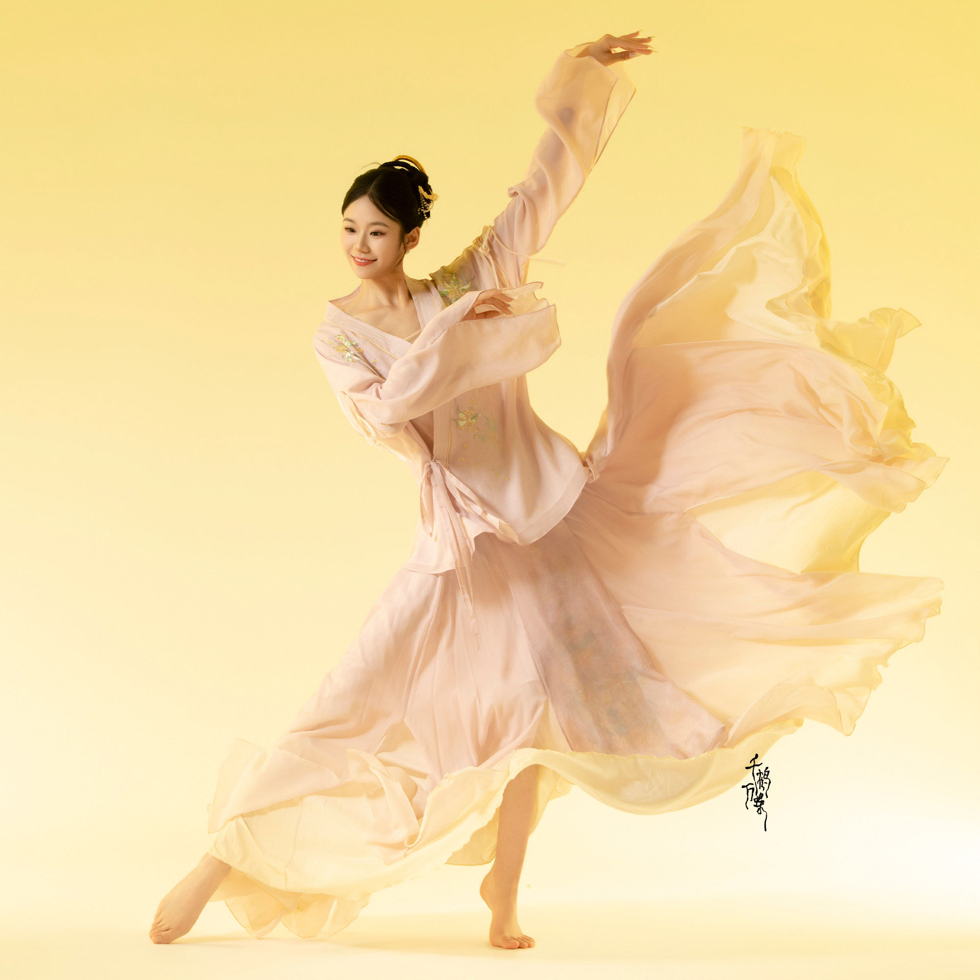 千鹤万蝶|梵桂绾绾桂花刺绣古典舞服360&deg;半裙中式开衫复古文艺