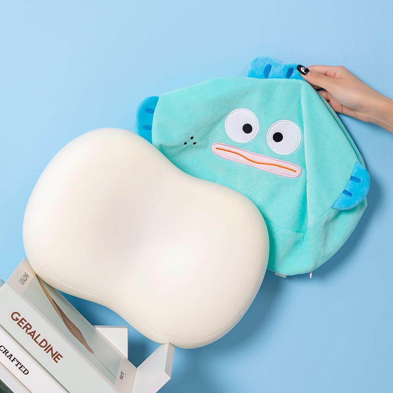 .网红in可拆洗记忆棉冰丝小枕头可爱超萌丑鱼怪汉顿抱枕午休趴睡