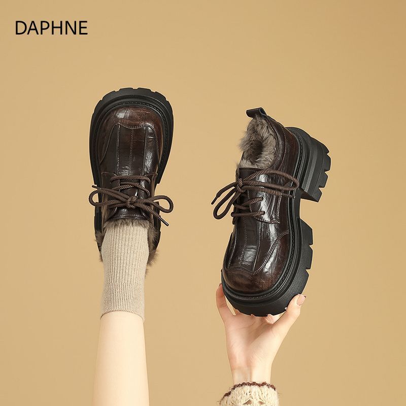 达芙妮女鞋2025冬季新款英伦风潮流百搭黑色小皮鞋厚底增高乐福鞋