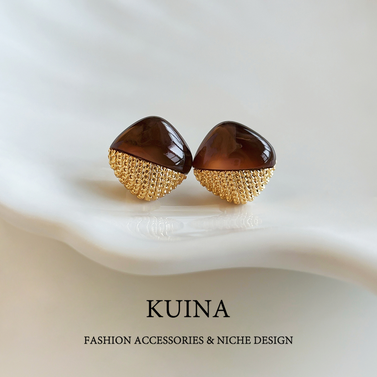 秋冬新款琥珀色美拉德方形耳钉