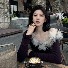 姜雯ukilau绝美巨好看斜肩花朵上衣女长袖露肩设计感小众一字肩秋