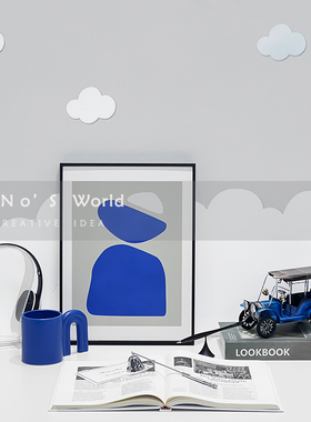 儿童房摆件男孩样板间软装情绪稳定蓝色主题装饰老爷车饰品永恒笔