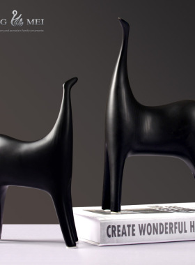 现代简约黑白陶瓷马摆件创意家居客厅玄关电视R柜酒柜装饰马摆件