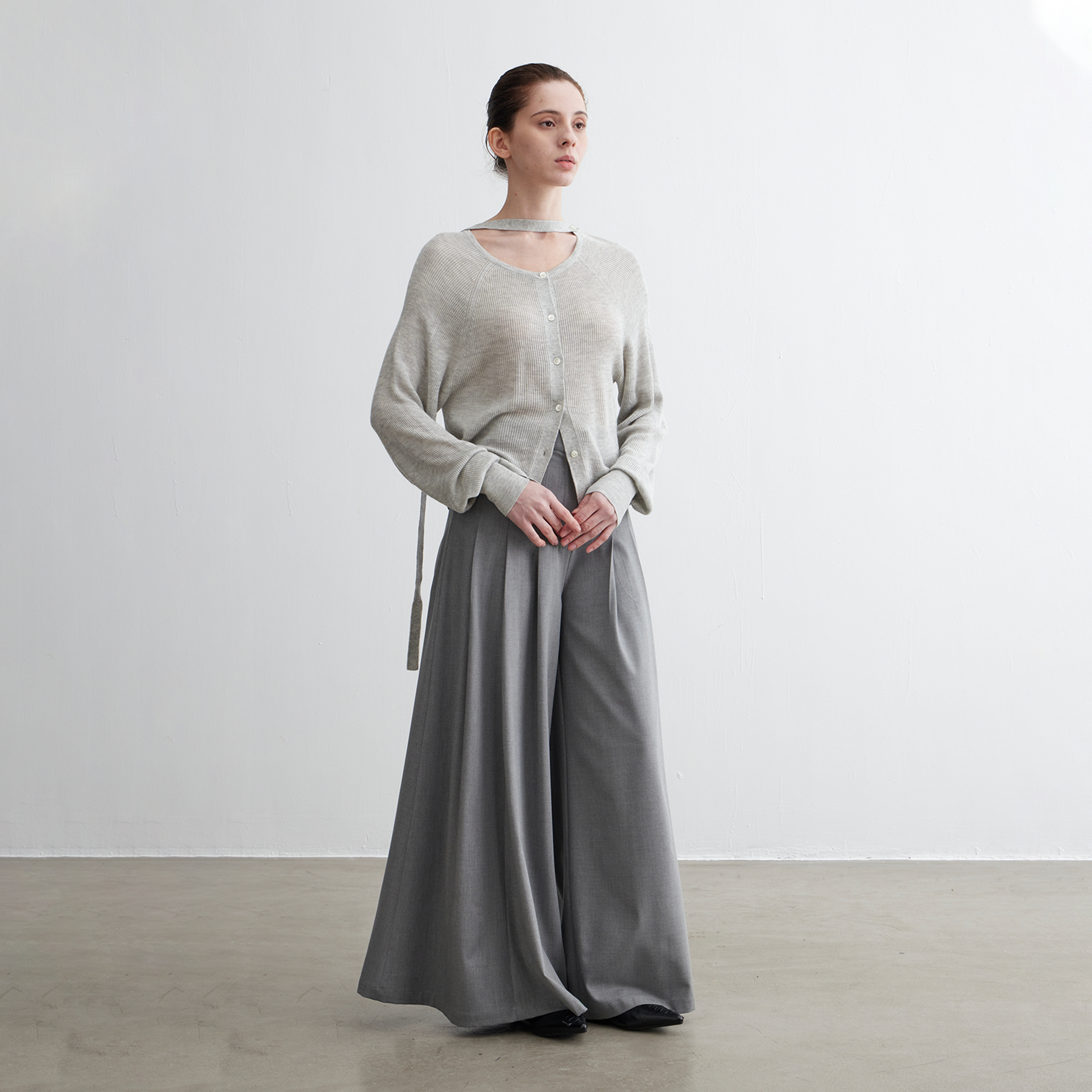 NOEND25SS【阿丽亚同款】春季可脱卸飘带V领针织开衫