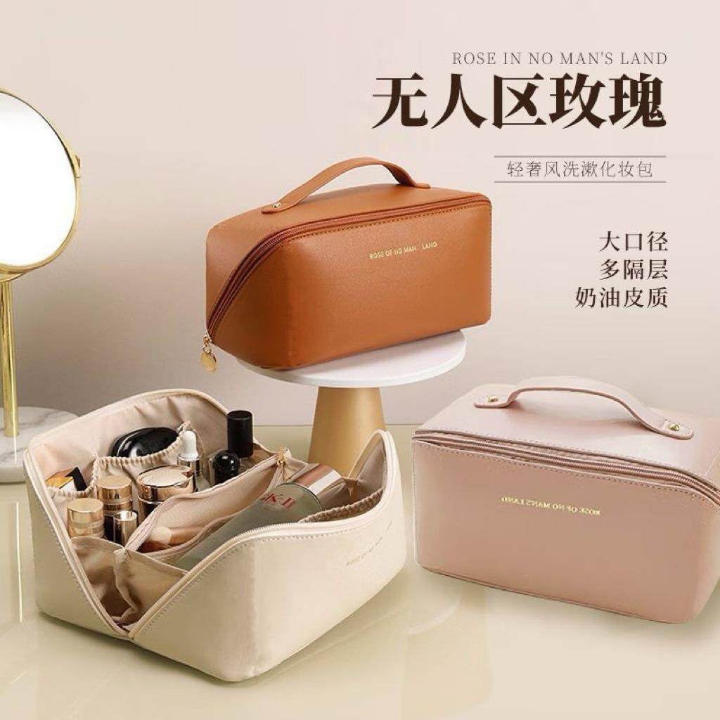 PU手提收纳化妆包便携大容量简约枕头包女士款旅行防水跨境洗漱包
