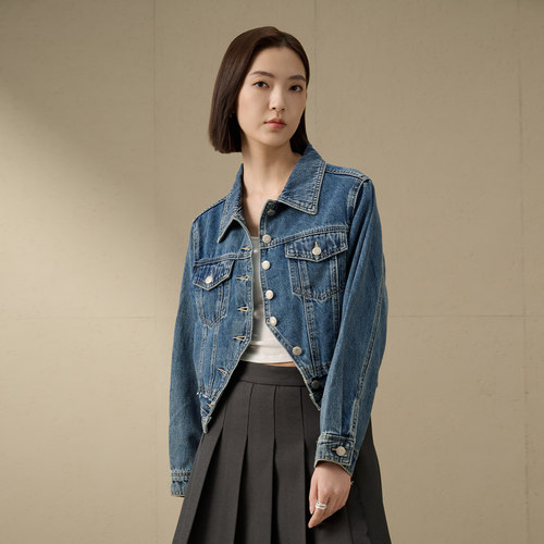 阿依莲小个子短款外套2026秋新款女装复古水洗设计感做旧牛仔外套