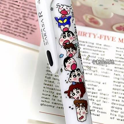 日本ZEBRA斑马笔蜡笔小新限定JJ29中性笔浓墨顺滑速干0.5按动高颜值ins风刷题笔考试小学生专用练字进口文具