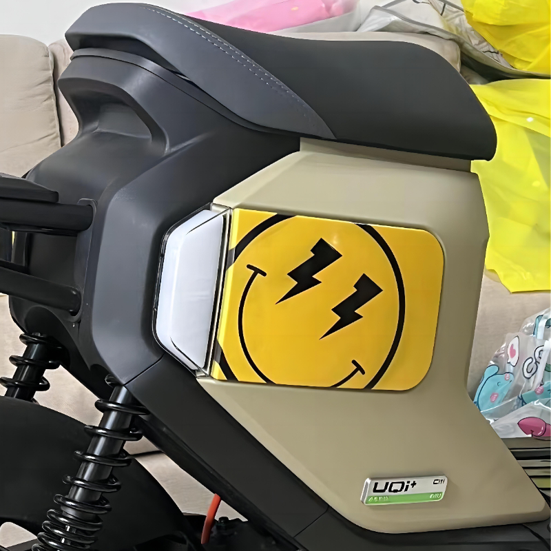 极速小牛电动车侧盖板车贴2022款uqiF+磁吸板u2侧边板可爱创意装