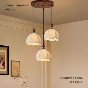 中古风餐厅吊灯三头餐桌灯新款胡桃木长条灯饭厅灯创意商用餐厅灯