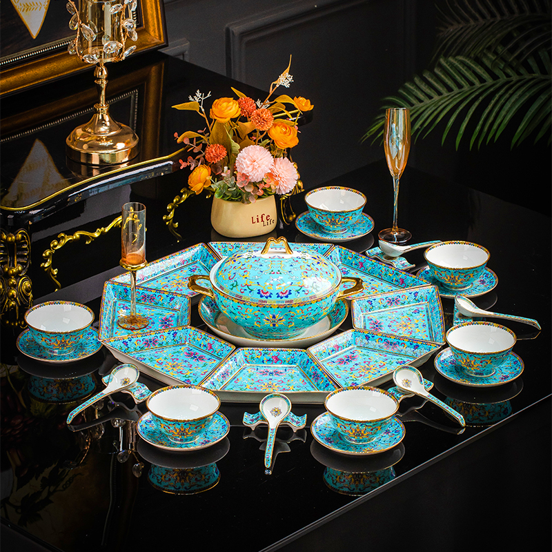 景德镇陶瓷餐具套装家用团圆拼盘