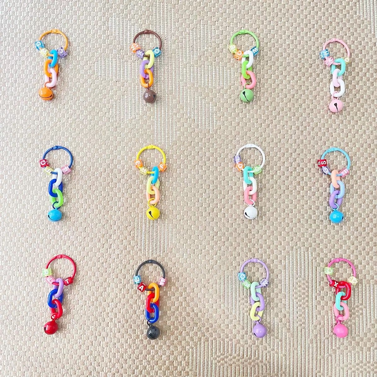 拼豆挂件ins风彩色钥匙扣挂件创意链扣diy卡圈30mm配饰铃铛包包挂,服饰配件/皮带/帽子/围巾,包挂件,淘宝优惠券,粉丝福利购,淘宝优惠卷