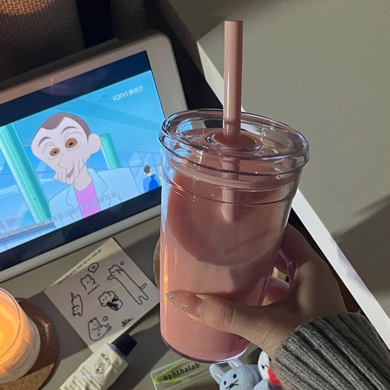 吸管水杯女生高颜值2025新款咖啡奶茶杯子ins风简约tran随手杯
